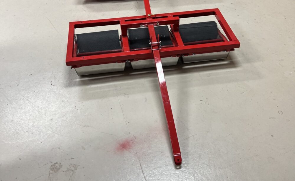 ALL – Sticker Burr Roller